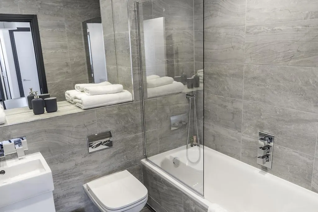 City Aldgate Apartments London