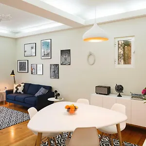 https://alma-de-santos-apartment.hotels-lisbon-portugal.com