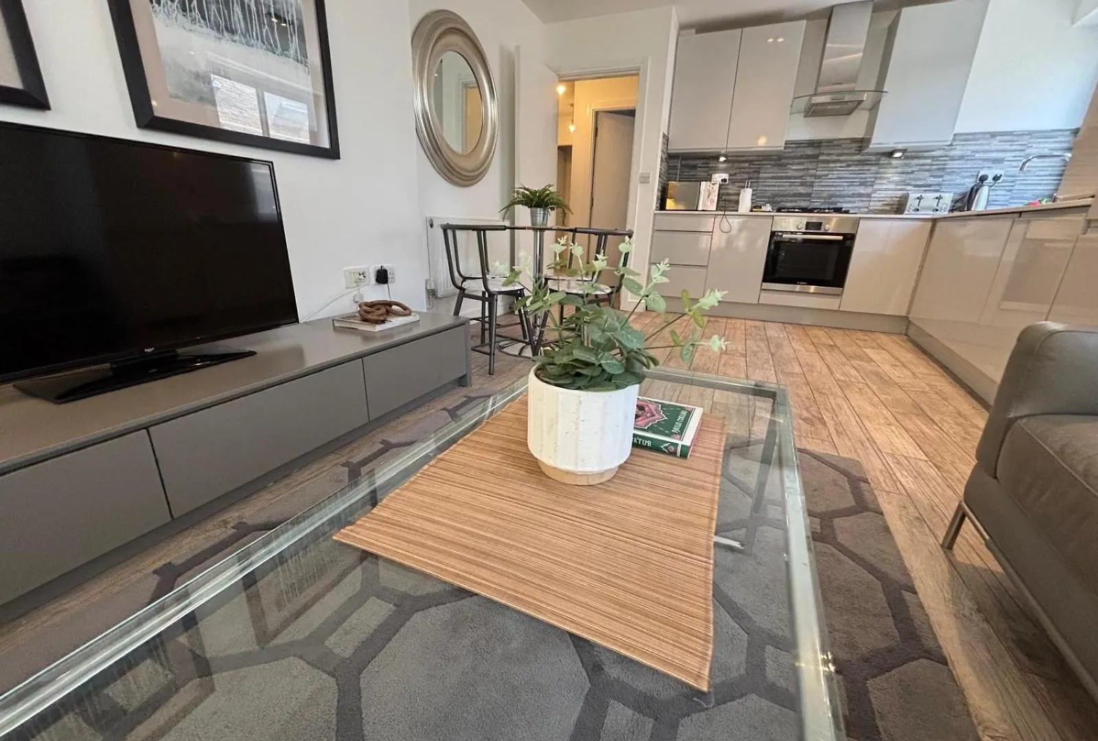 City Aldgate Apartments Londres 0*,  Reino Unido
